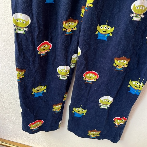 Pixar  Pajamas - Women's Size Small 100% Cotton Soft Bottoms - Picture 4 of 10